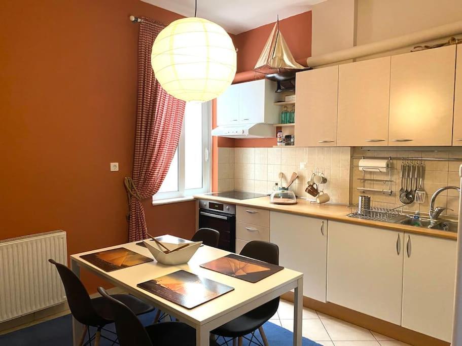 Central Spacious Apartment 70Sqm تريبوليس المظهر الخارجي الصورة