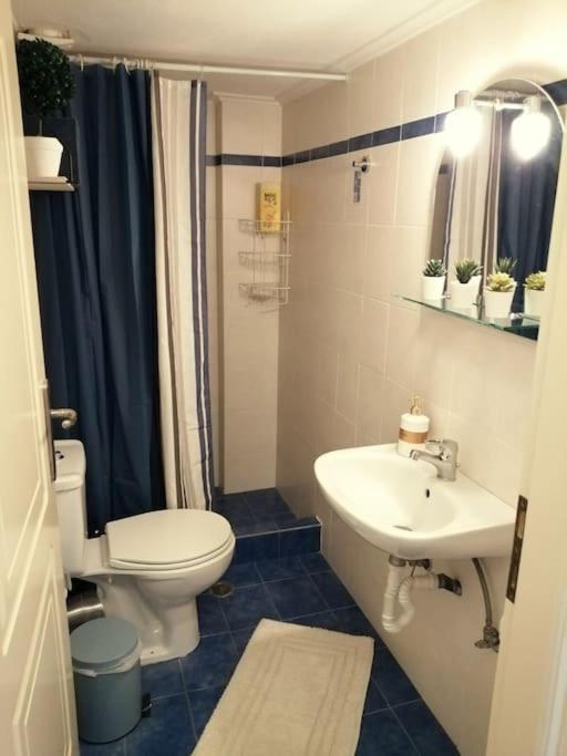 Central Spacious Apartment 70Sqm تريبوليس المظهر الخارجي الصورة